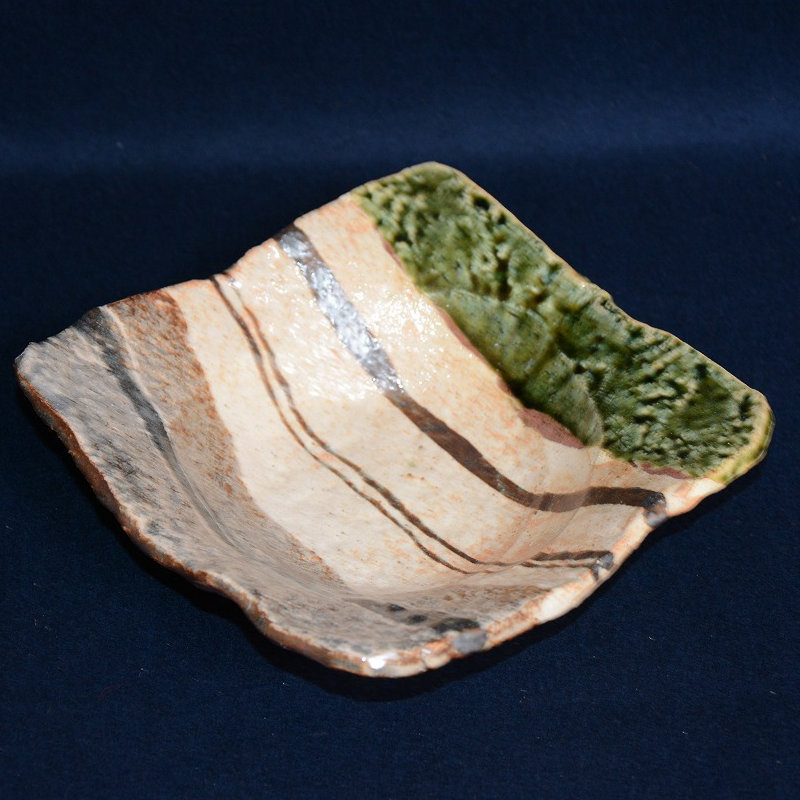 �D��������M/�����a��